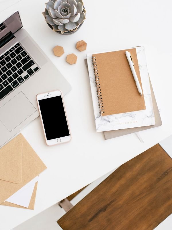 Pros and Cons of Talent Sourcing